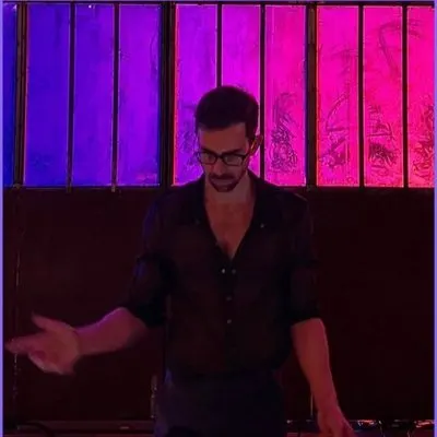 POWER TOP — KiKi'de çalan DJ